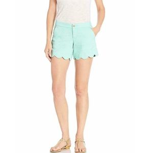 Lilly Pulitzer Buttercup shorts in Mint size 0